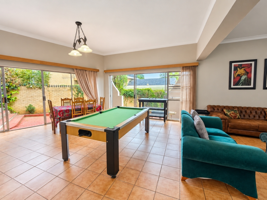 4 Bedroom Property for Sale in Heuwelsig Free State